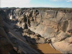 Blick in die Schlucht etwas unterhalb der Augrabieflle